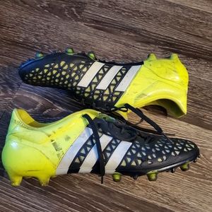 Adidas ace 15.1 size 10 us soccer cleats shoes